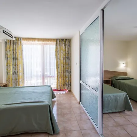 Hotel Longosa Słoneczny Brzeg